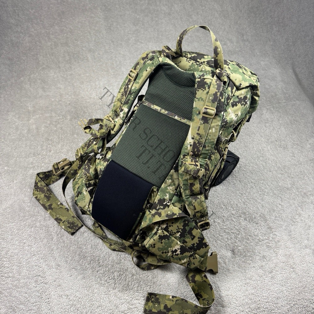 Mystery Ranch M2.5 Pack (Small)
