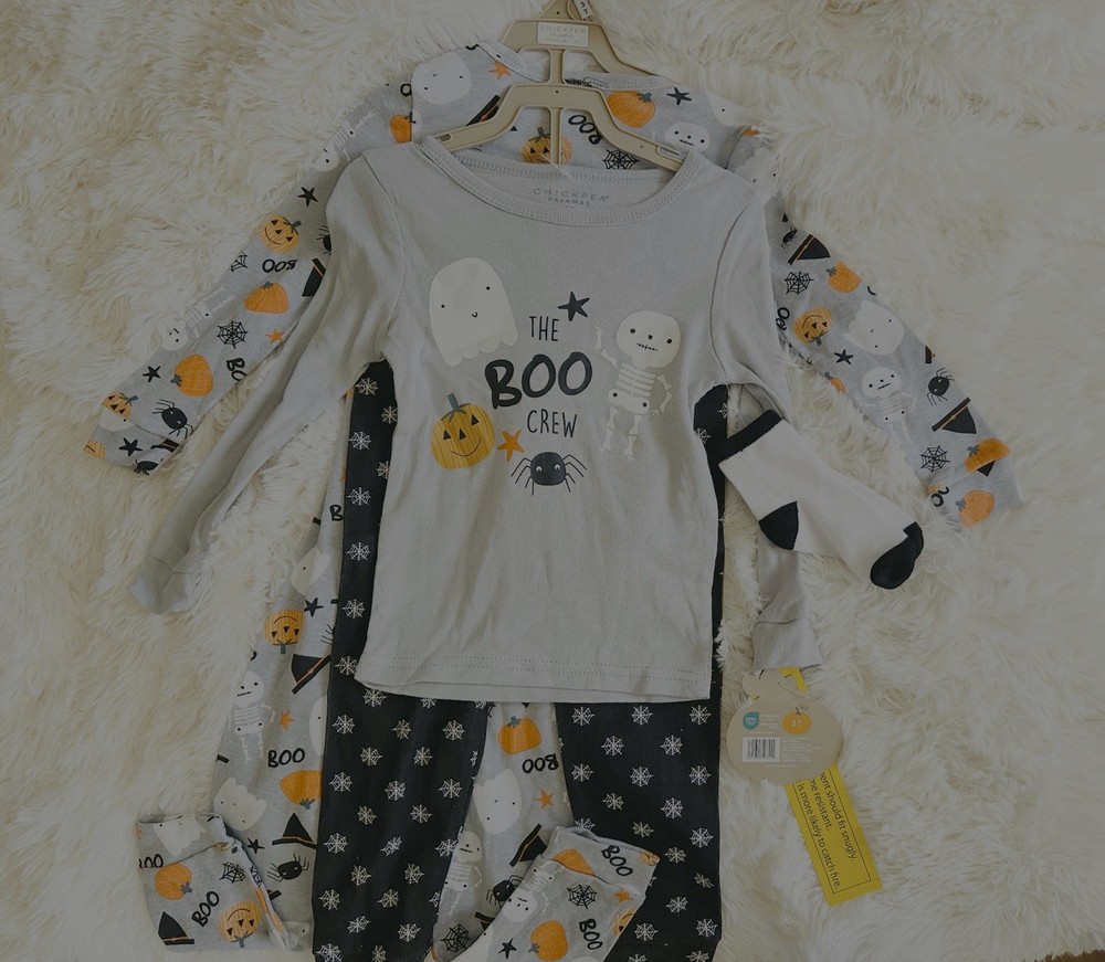 Pajama Set With Matching Socks 3T