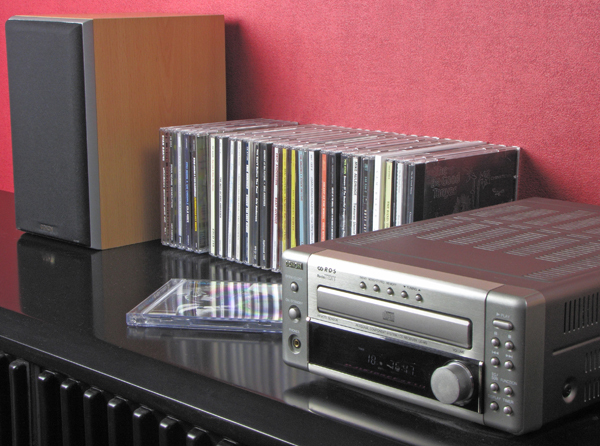 CD Storage Rack - modular CD organiser (40 capacity)
