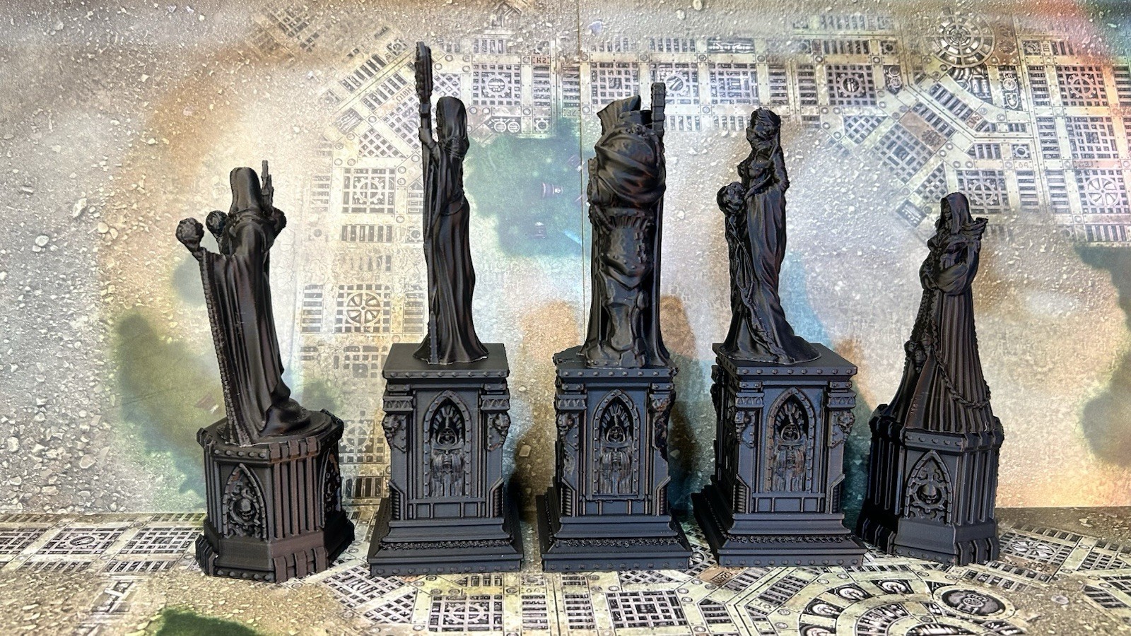 Tabletop Terrain -Statues & Statue Ruins- Warhammer 40K/AOS Compatible - 10 Pcs