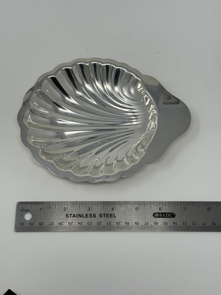 Vintage Silver Plate Shell Shaped Caviar Nut Candy Dish Bowl Oneida Silversmith