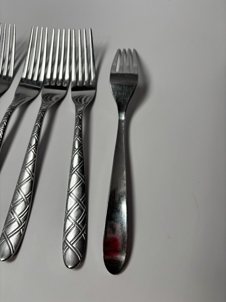 Cambridge Stainless Jasmine Sand Cross Hatch Flatware Dinner Fork Replace Lot 5