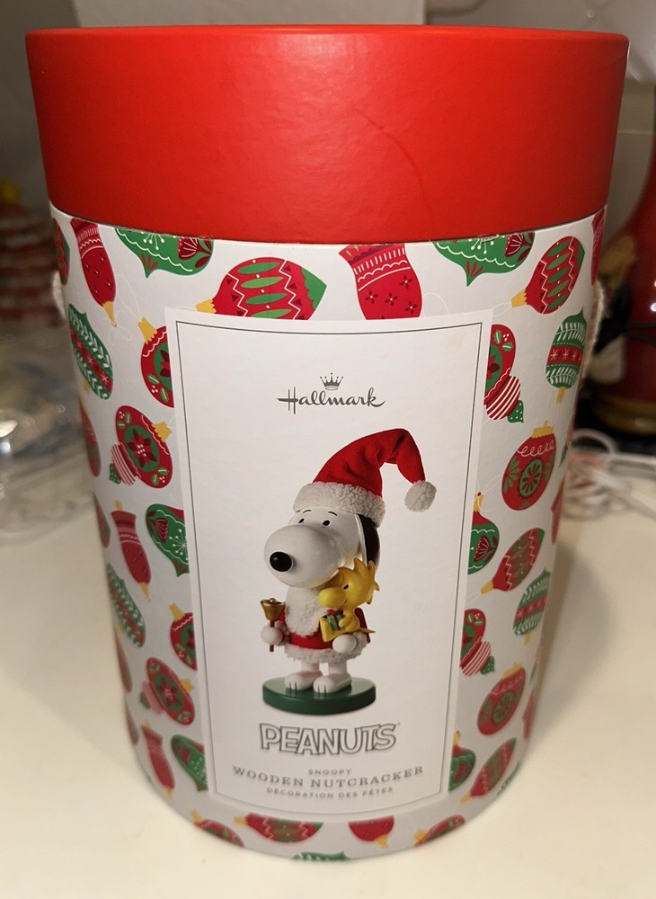 New 2025 Hallmark Peanuts Bell-Ringing Santa Snoopy Nutcracker Figurine w/ Box