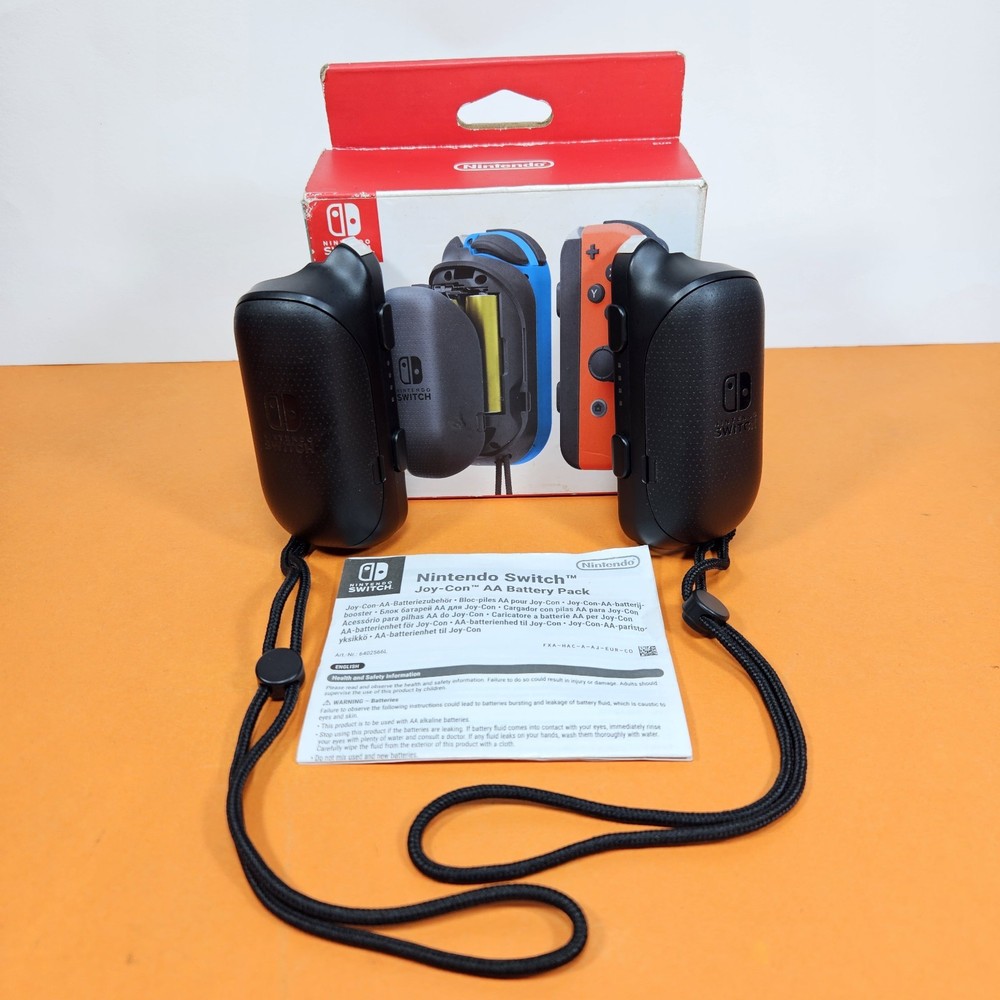 Joy-Con AA Battery Pack Nintendo Switch Controller Complete with ORIGINAL BOX