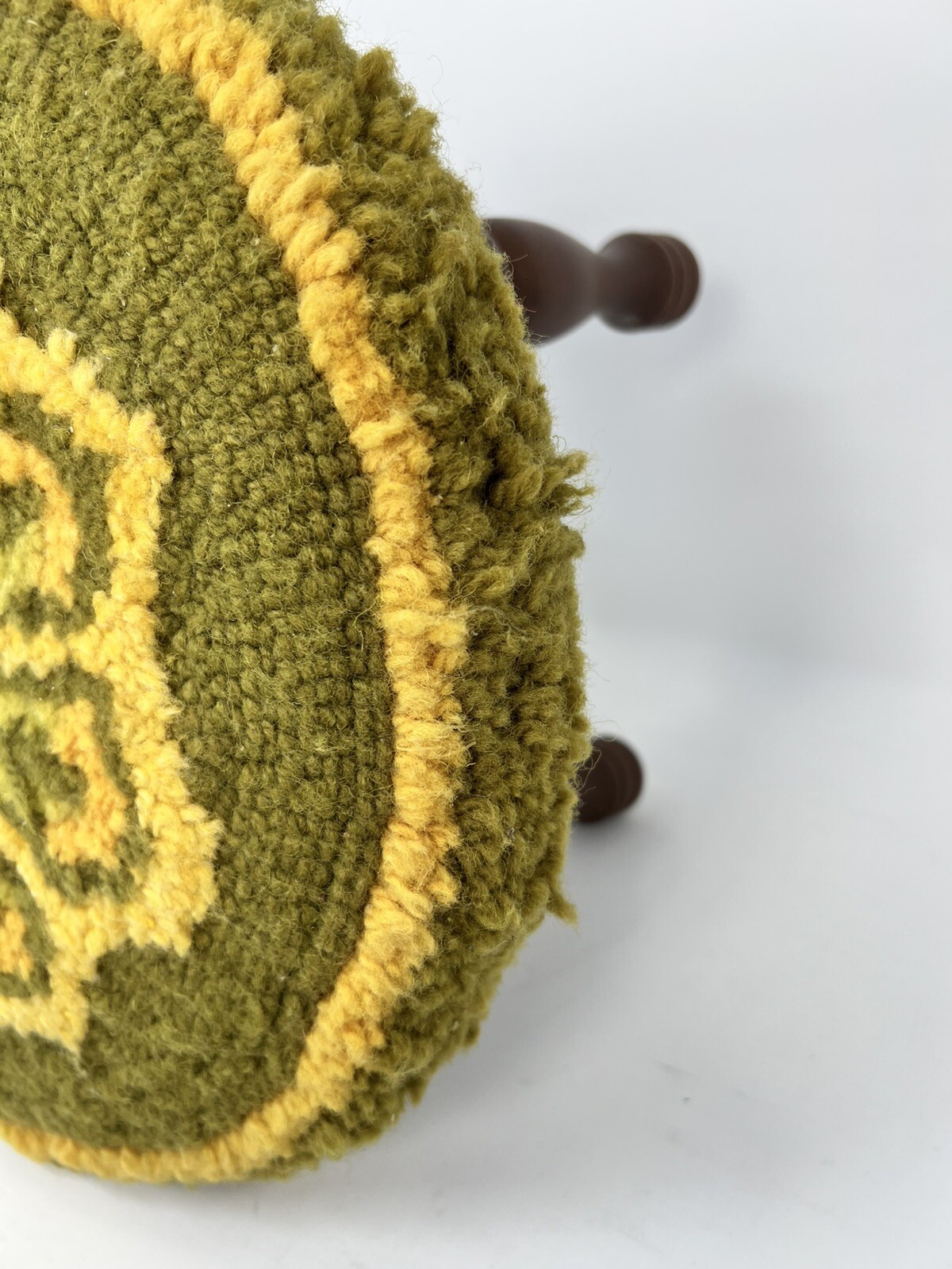 Vtg Round Footstool Floral Hooked Rug Top Wooden Legs MCM 8.75 x 12” Avacado