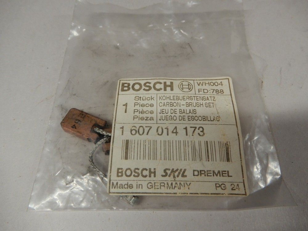 Bosch 1 607 014 173 Replacement Brush Set  NOS