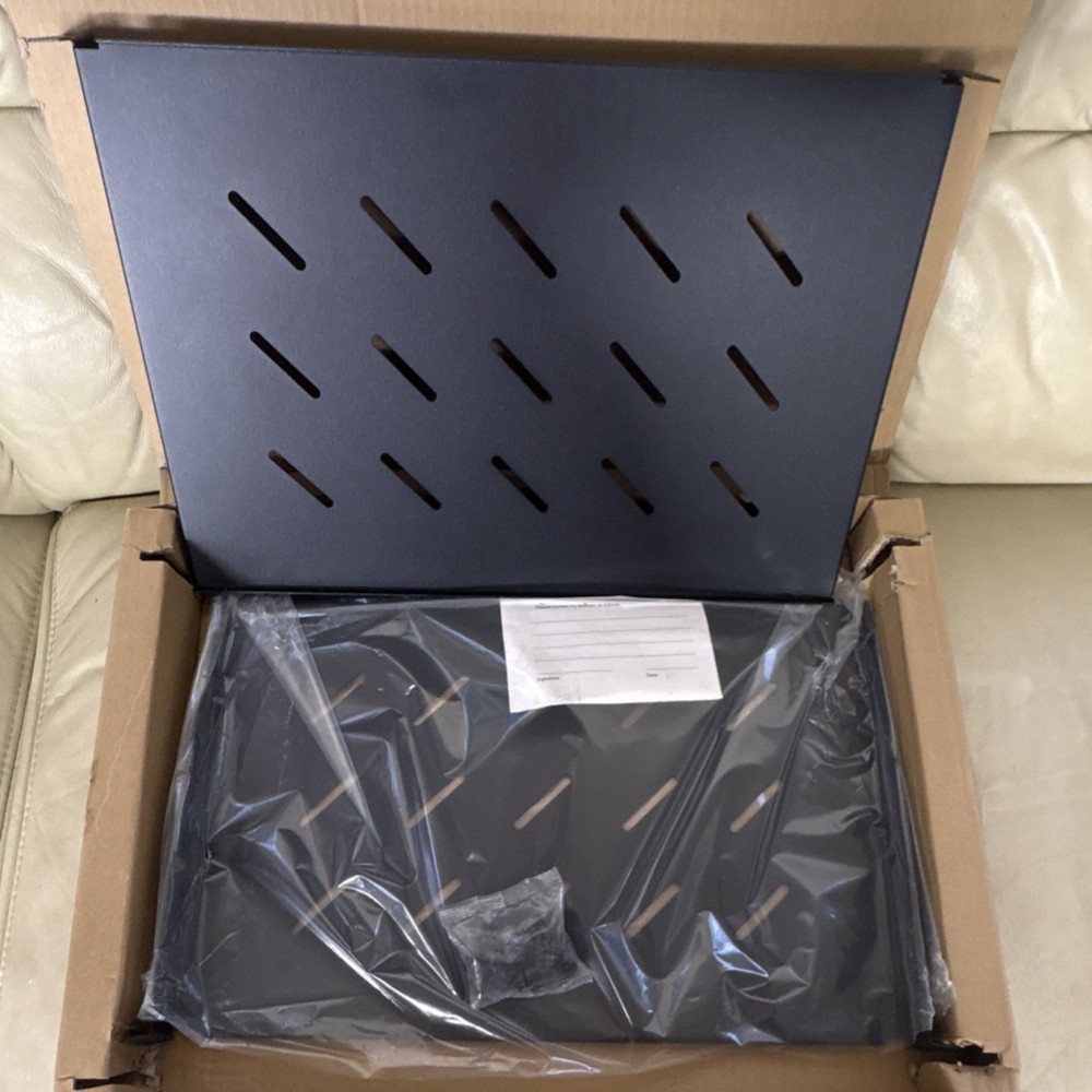 AEONS Rackmount Bracket Metal Panel with Ventilation Slots