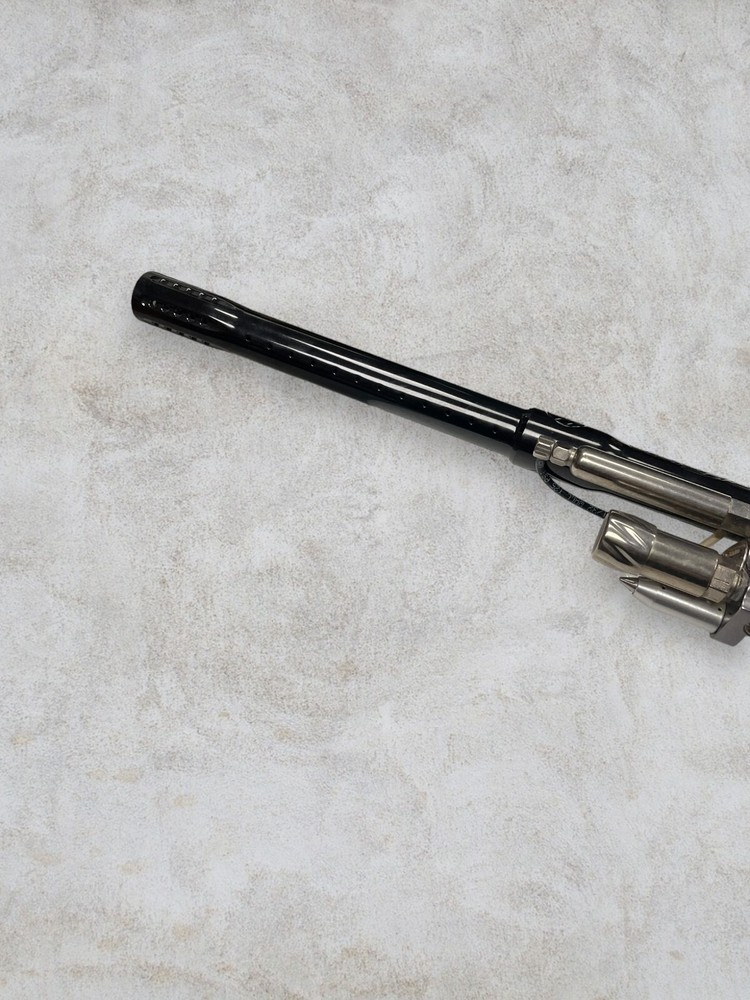 Dye Jackal Paintball Marker