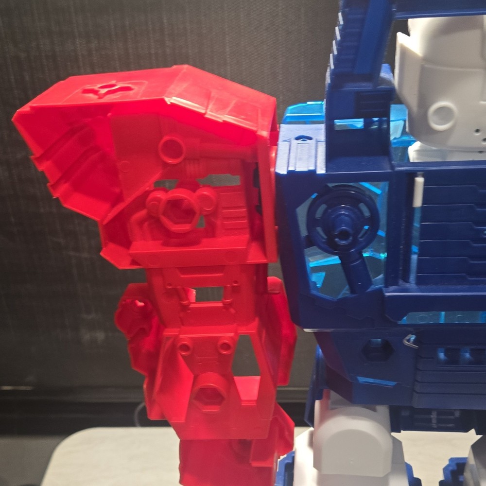 Transformers ULTRA MAGNUS