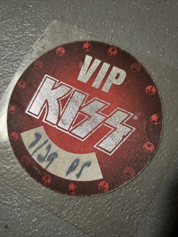 Vintage KISS VIP PASS dated 8/29