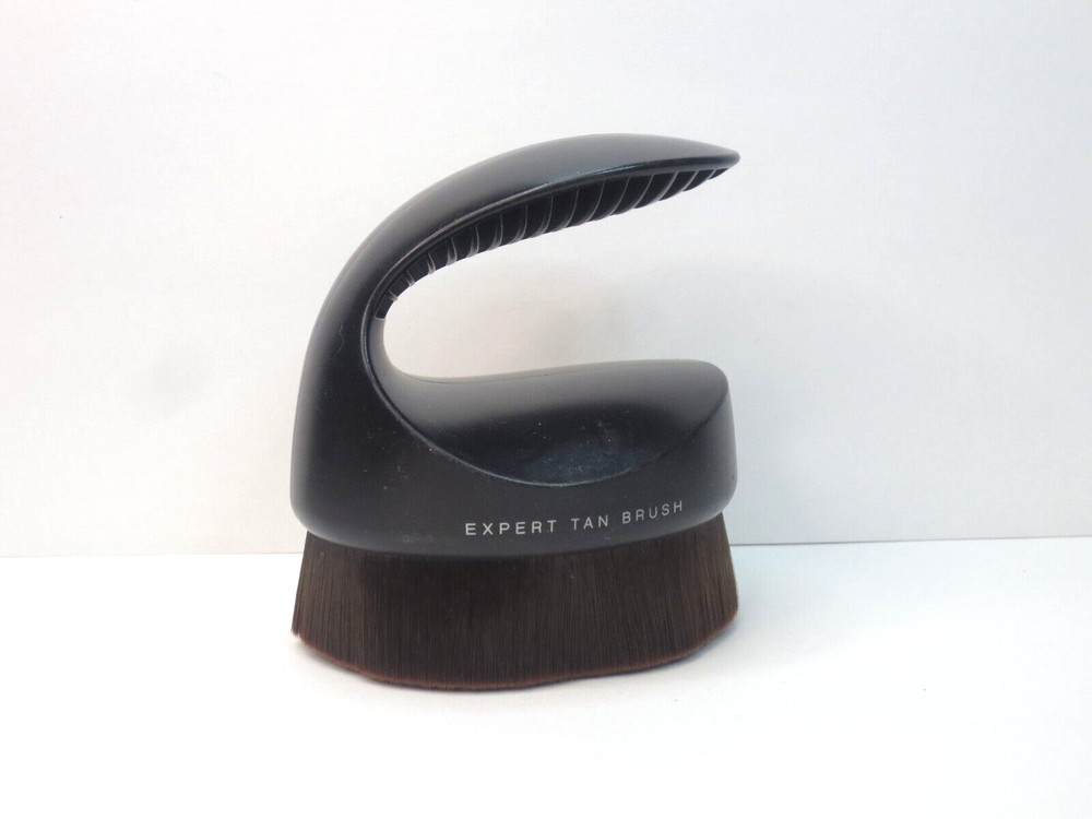 BAREMINERALS EXPERT TAN BRUSH