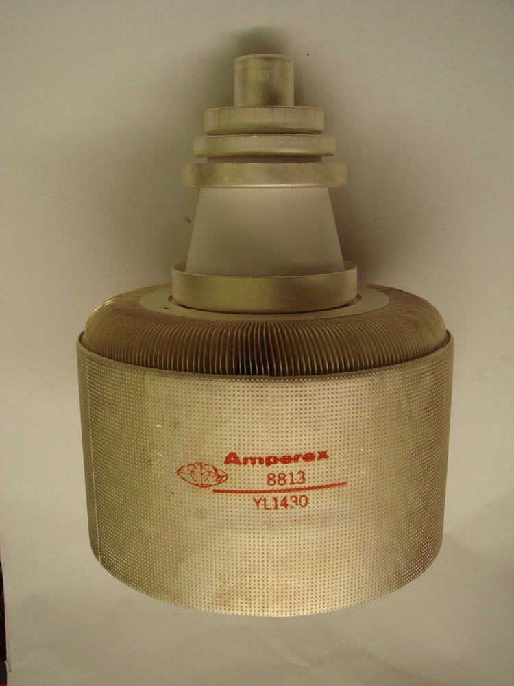 Amperex YL1430 / 8813