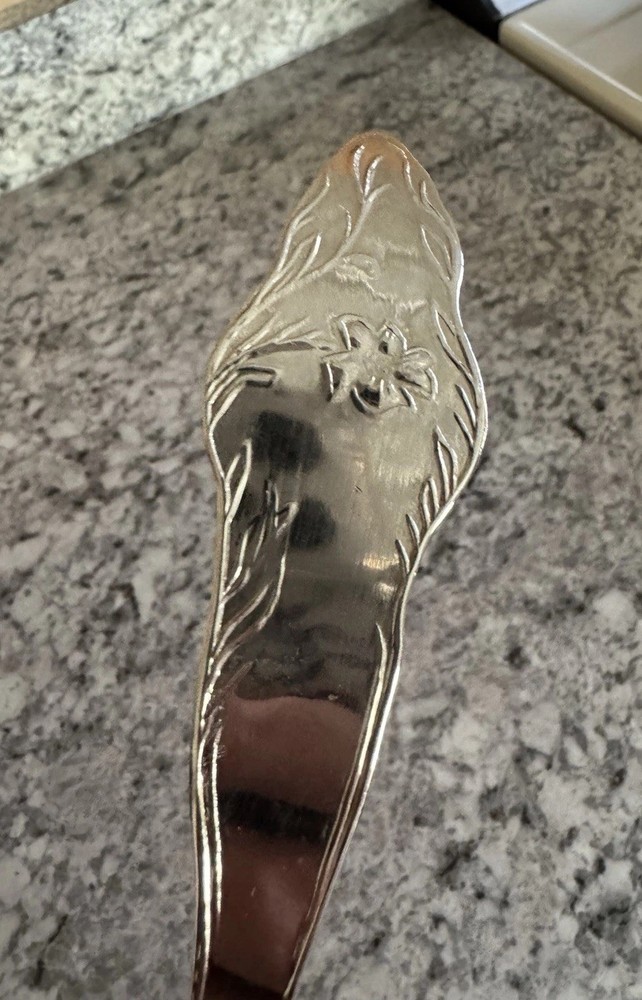 E P Zink Floral Cake Server