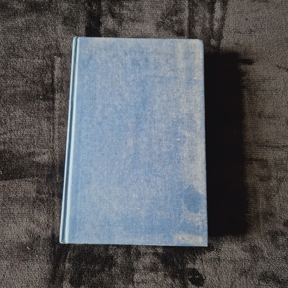 Roget's Thesaurus New Edition Hardback Guild Publishing