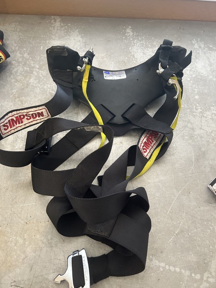 Simpson Hybrid Pro Range Hans device drag racing
