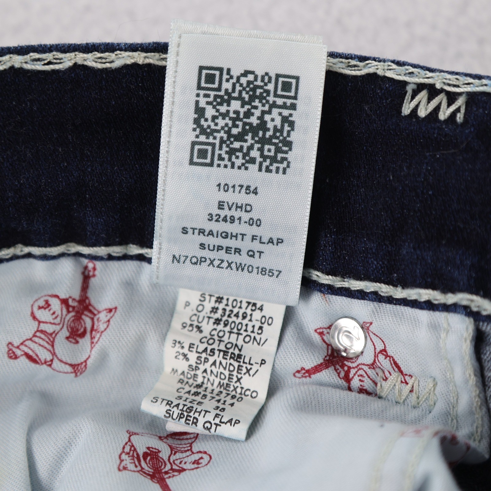 True Religion Straight Flap Super QT Jeans Mens 38 Dark Wash White Thick Stitch