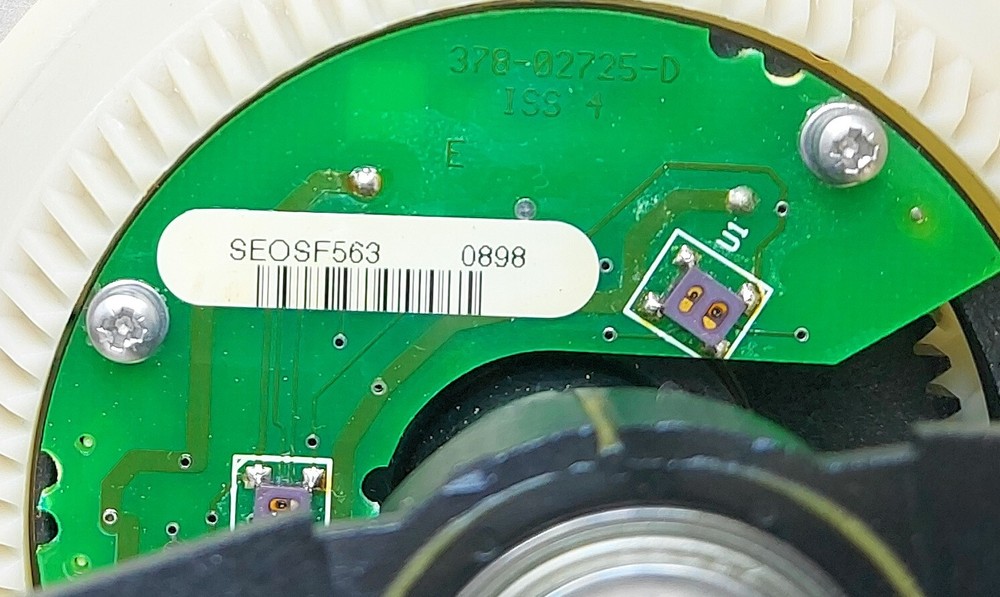 Capsat 1999/33I Antenna