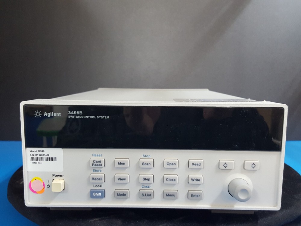 Agilent 3499B: Switch / Control System Main Frame (1408)