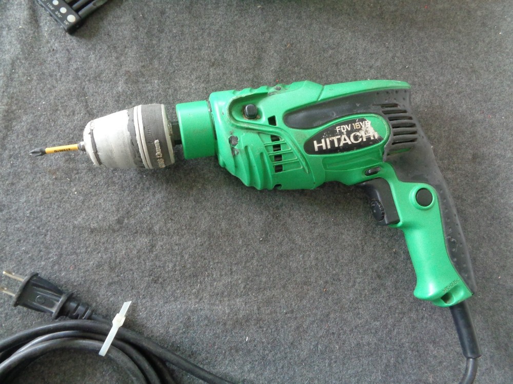 HITACHI Hammer Drill FDV16VB2 w/ Case & Bits