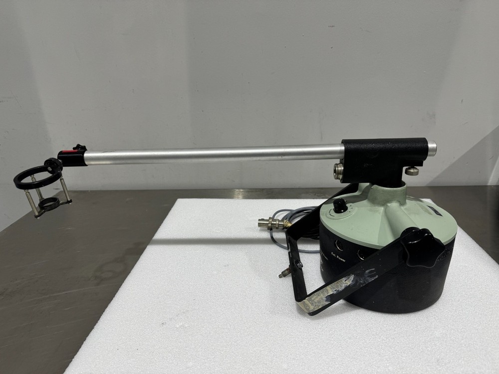 Bruel & Kjaer (B&K) 3923 Rotating Microphone Boom