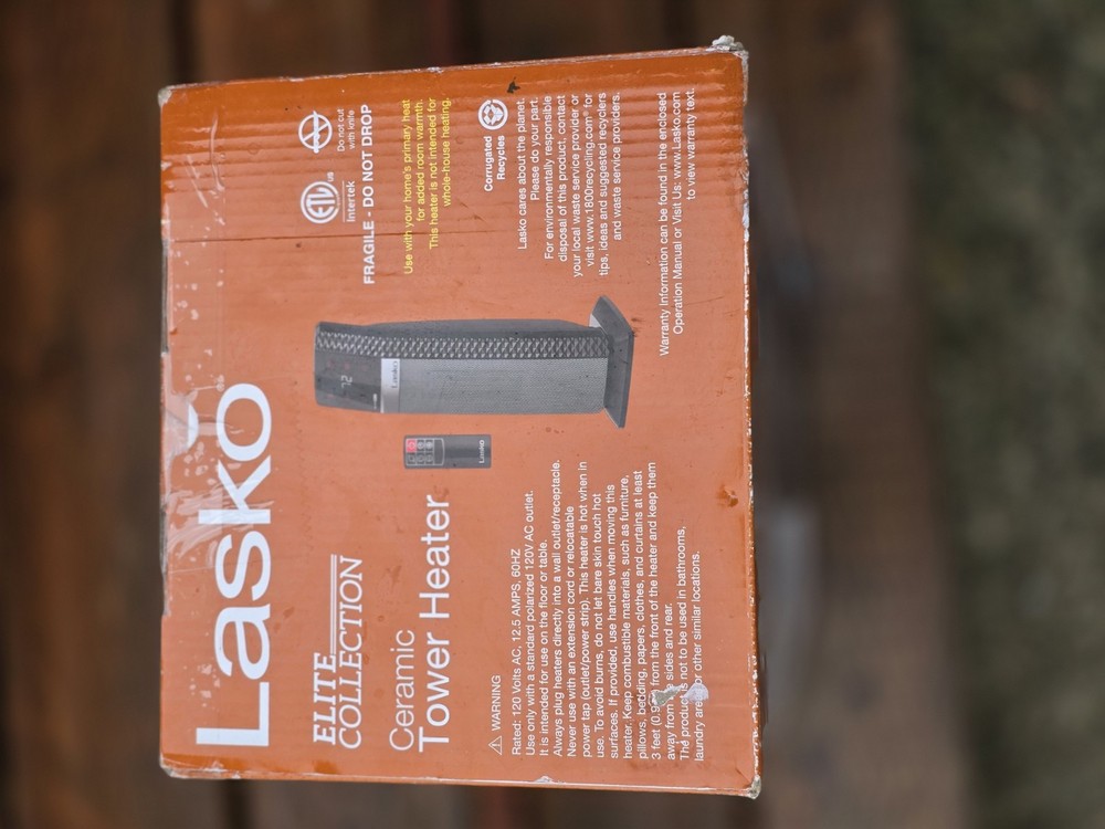 Lasko Ceramic Tower Heater (New)