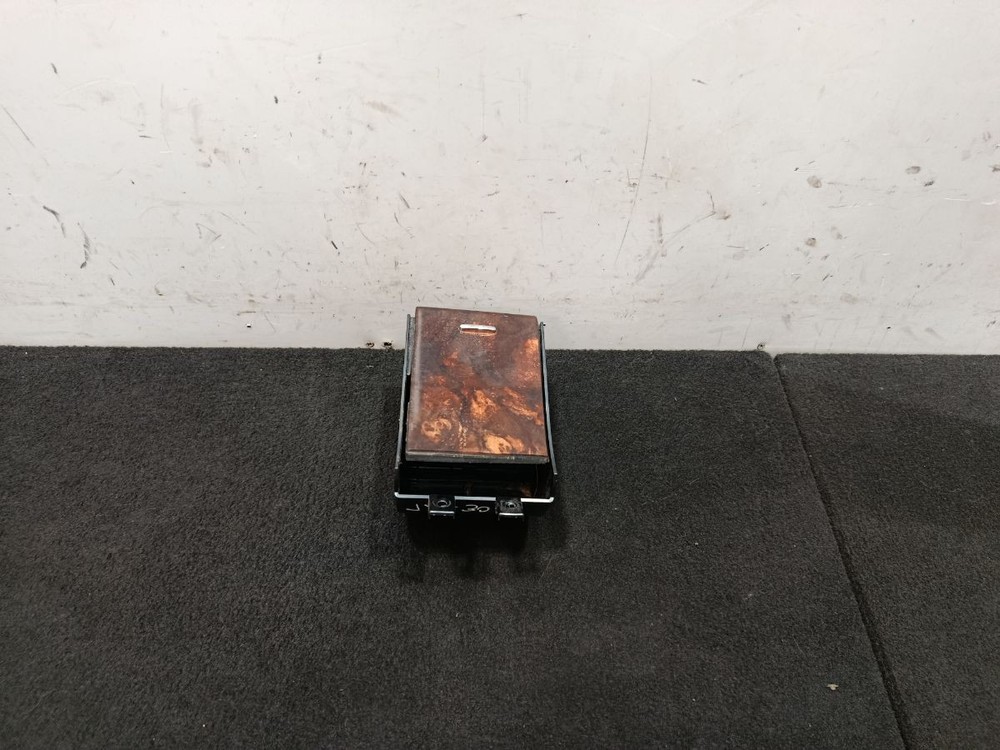 JAGUAR XF X250 CENTRE CONSOLE ASHTRAY STORAGE COMPARTMENT