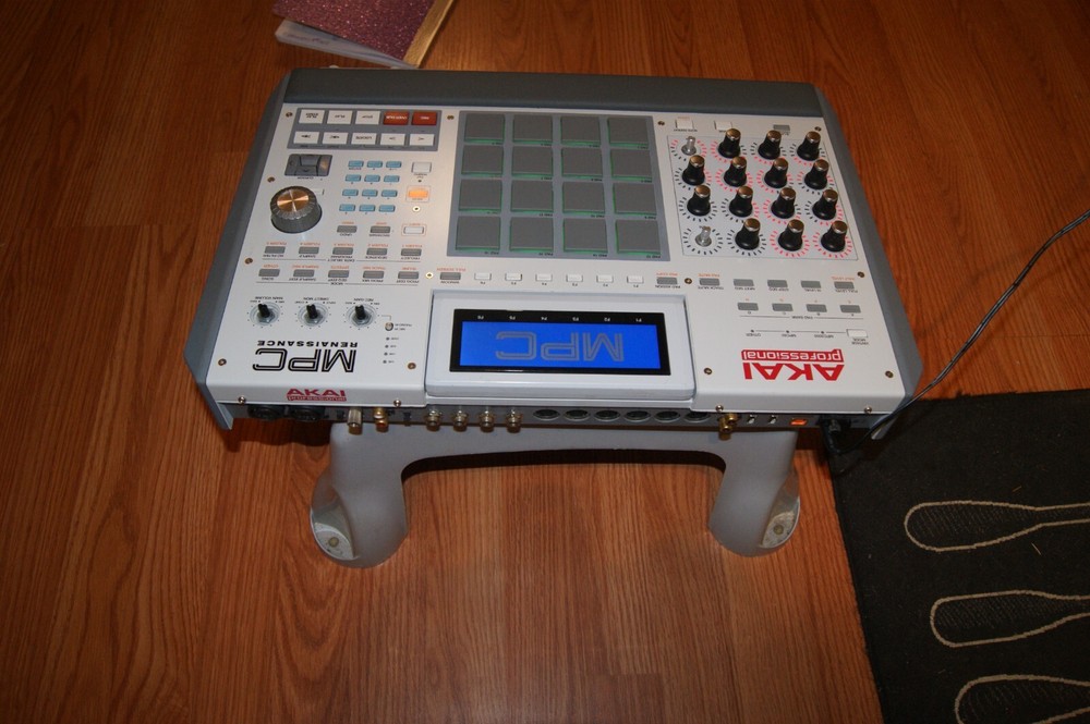 AKAI PROFESSIONAL RENAISSANCE MPC