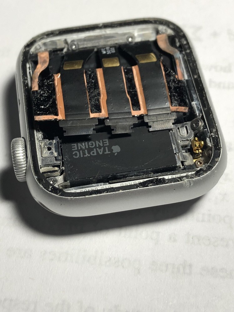 Apple Watch Series 4 40 mm Shell Housing + Internals
