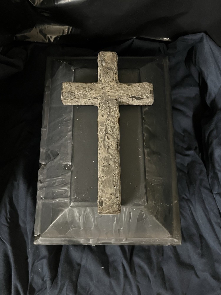 Dybbuk Box- DEMONIC-ATTACKED-3 CLAW MARKS!-MUST GO!!! PLEASE READ!