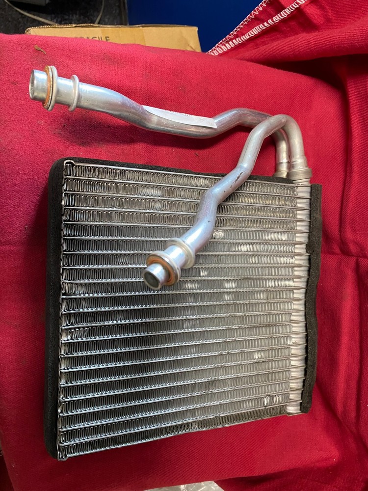 A/C Heater Core  FOR 2013 Freightliner CASCADIA