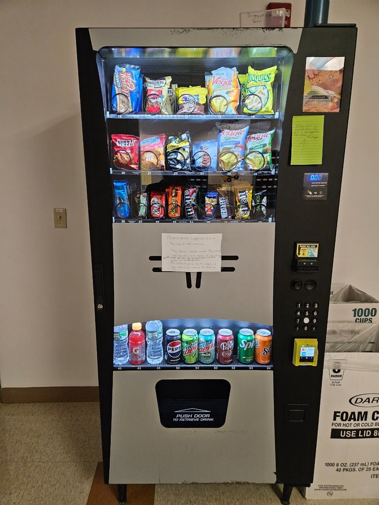 Automatic Products 123 Snack Vending Machine