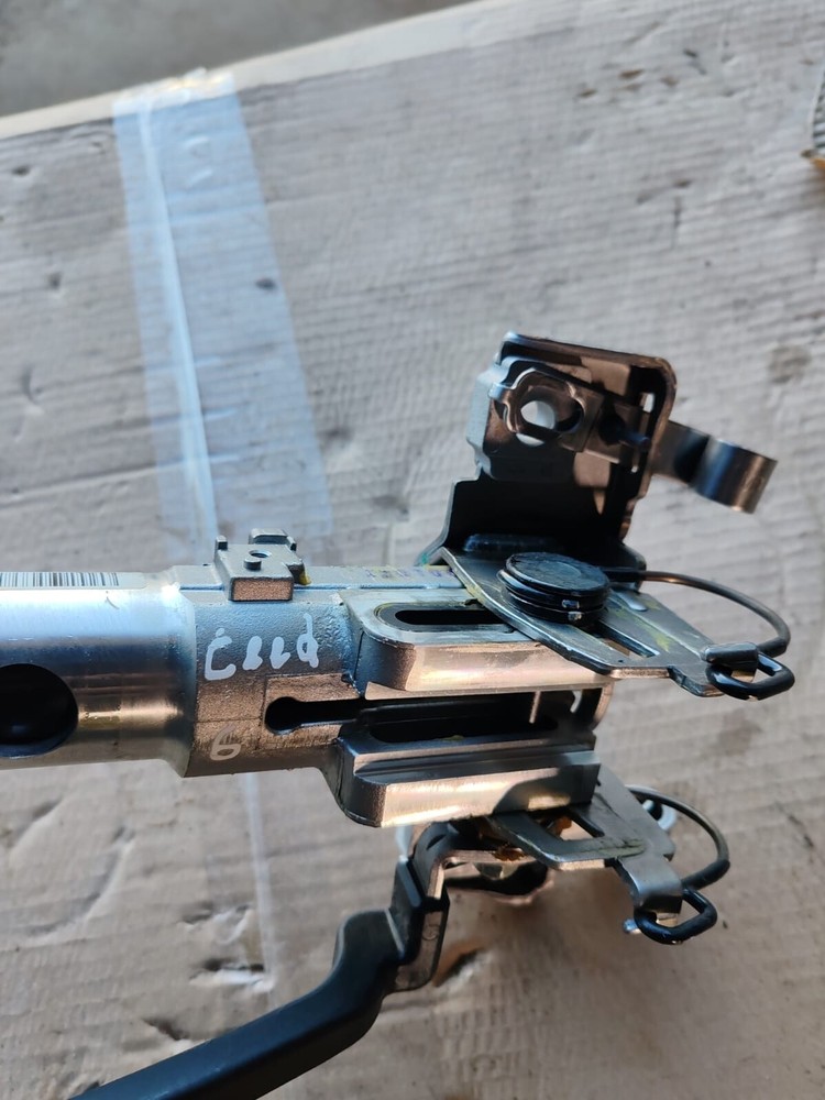 KIA CEED MK2 1.6 STEERING COLUMN 2012 -2015