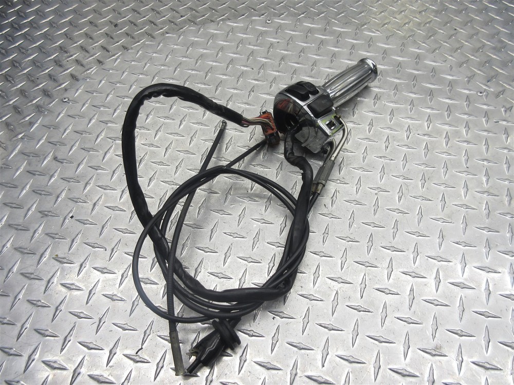 1998 98 Harley Davidson FLHTCUI Electra Glide Ultra Classic Right Handle Switch