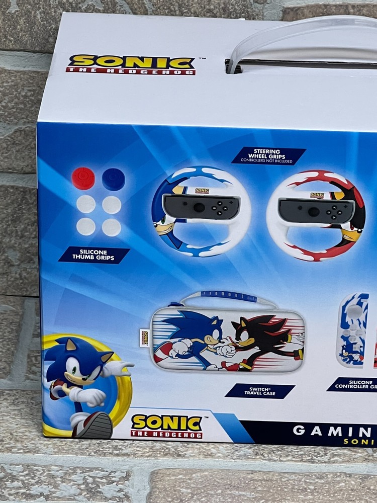 SONIC vs SHADOW Nintendo Switch Gaming Speedster Kit Carrying Case Steering Grip