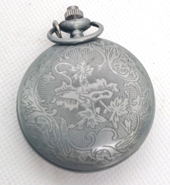 Vintage Style Quartz Pocket Watch Hunter Case Ornate Floral New Battery Works