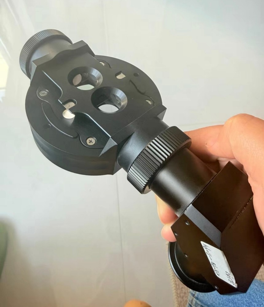 LEICA Microscope spectroscope Equipped with adapter camera interface