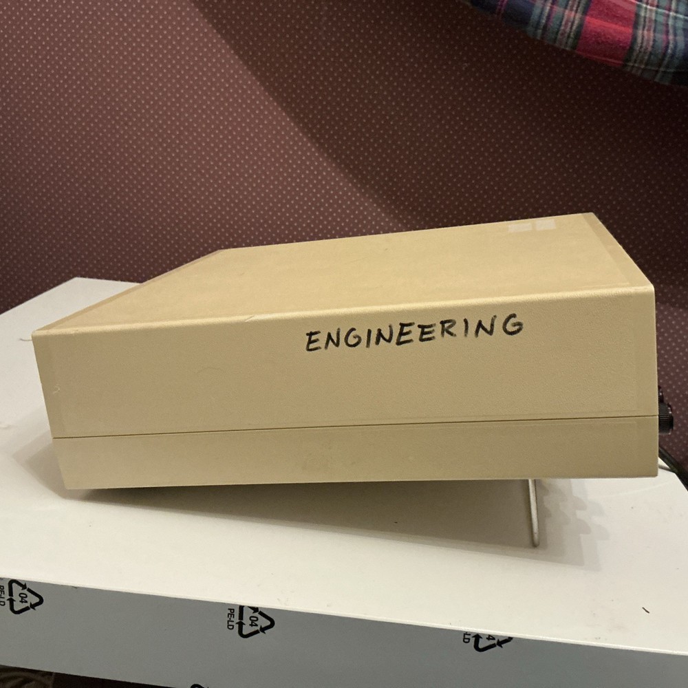 BK PRECISION 4011 - 5 MHZ FUNCTION GENERATOR