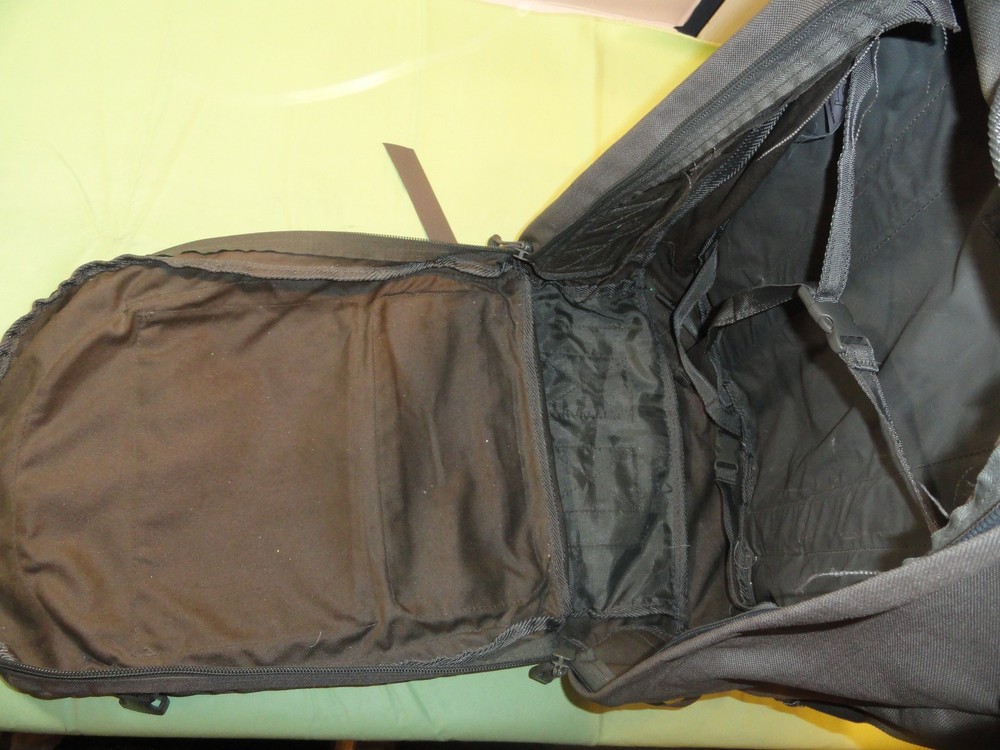 MILITARY BUG OUT GEAR ASSAULT RANGE MEDIC TACTICAL MOLLE MULTI-POCKET BACKPACK