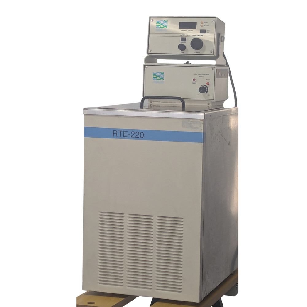 Neslab RTE-220 Refrigerated Circulating Bath 115V Integrated Pump