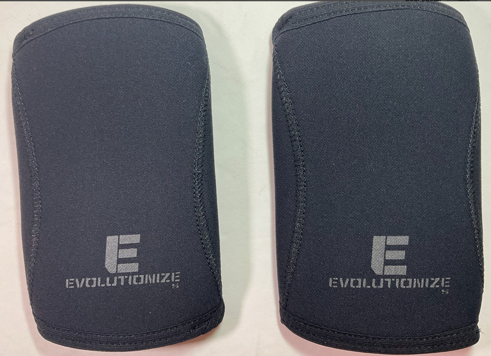Evolutionize ( Now Stoic ) Elbow sleeves size Small (24-26 cm)