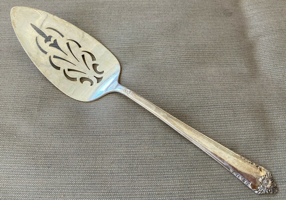 1 Cake Pie Server Solid Starlight International Silver Silverplate Rogers & Bro