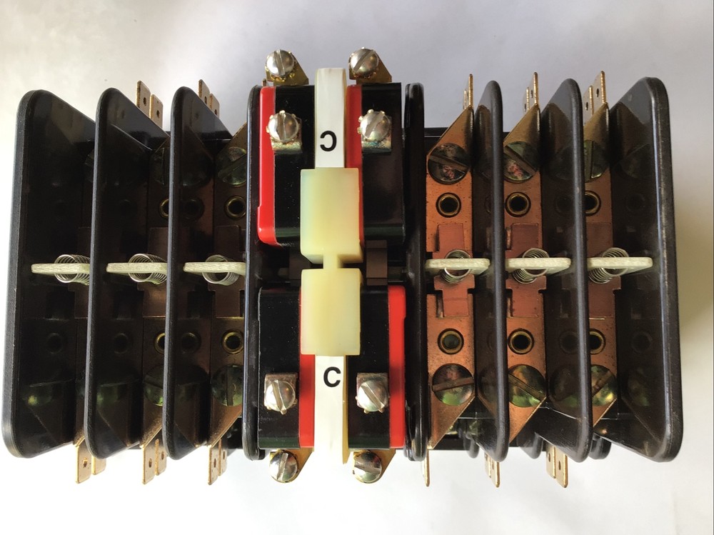 Telemecanique Contactor 2210RDRG30AA-3-4