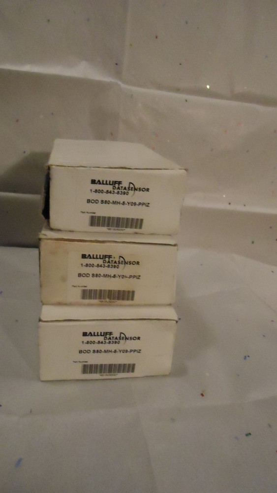 NEW BALLUFF DATA SENSOR BOD S80-MH-5-Y09-PPIZ LASER