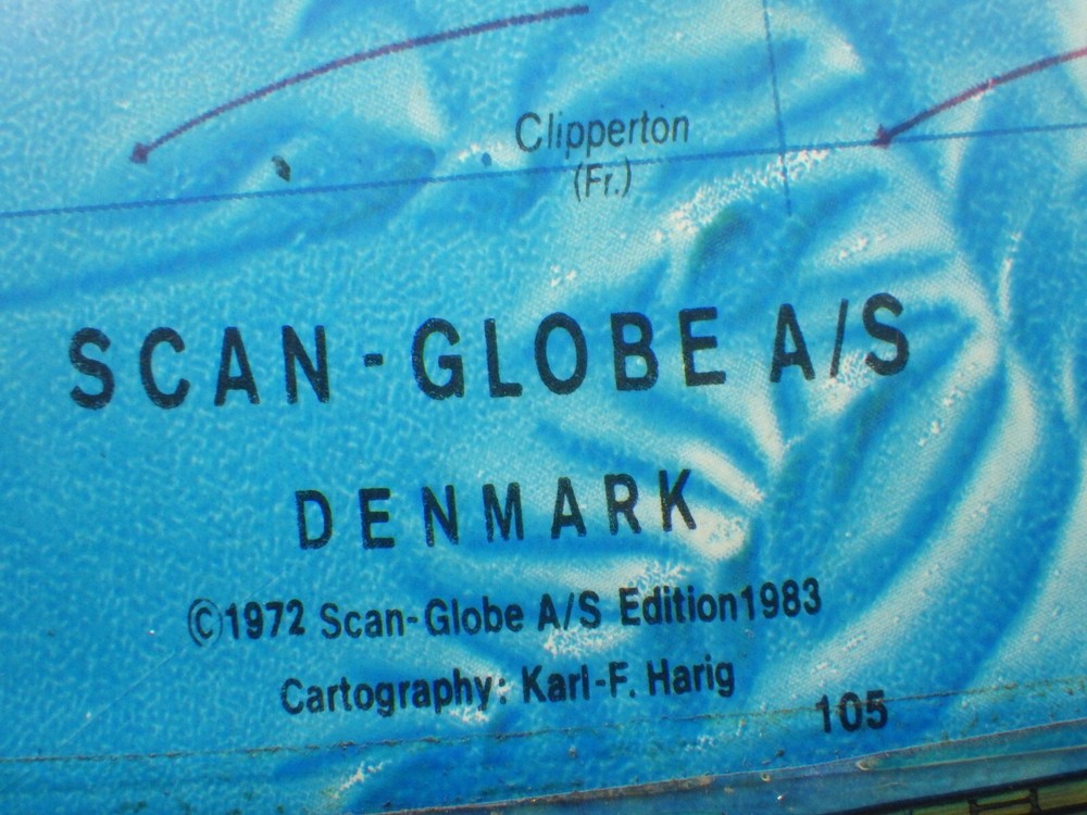 1972 vintage Lighted World Globe/map Scan-Globe, 15" Tall