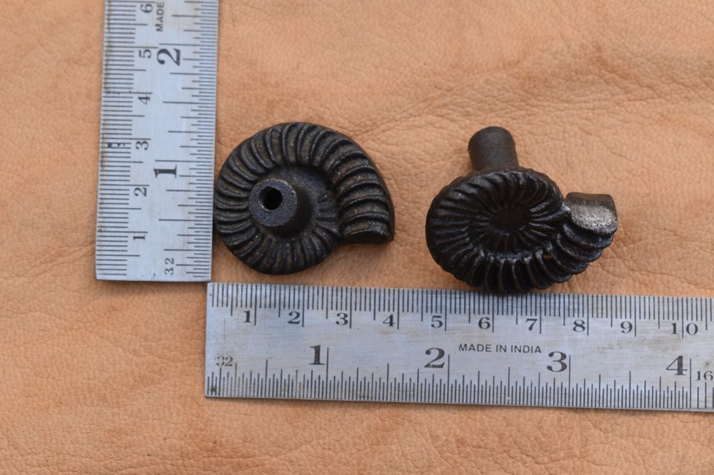 Cast Iron Knob Handles seashell shape vintage Drawer handle cupboard knobs 10 pc