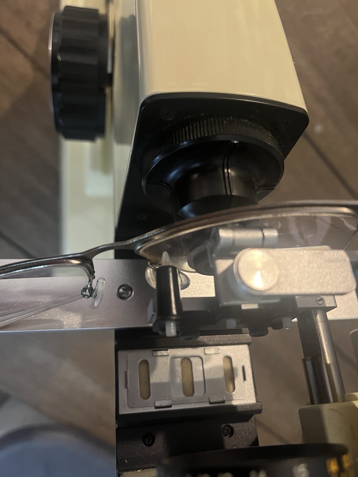 Topcon LM-3B Manual Lensometer Made In Japan GREAT CONDITION