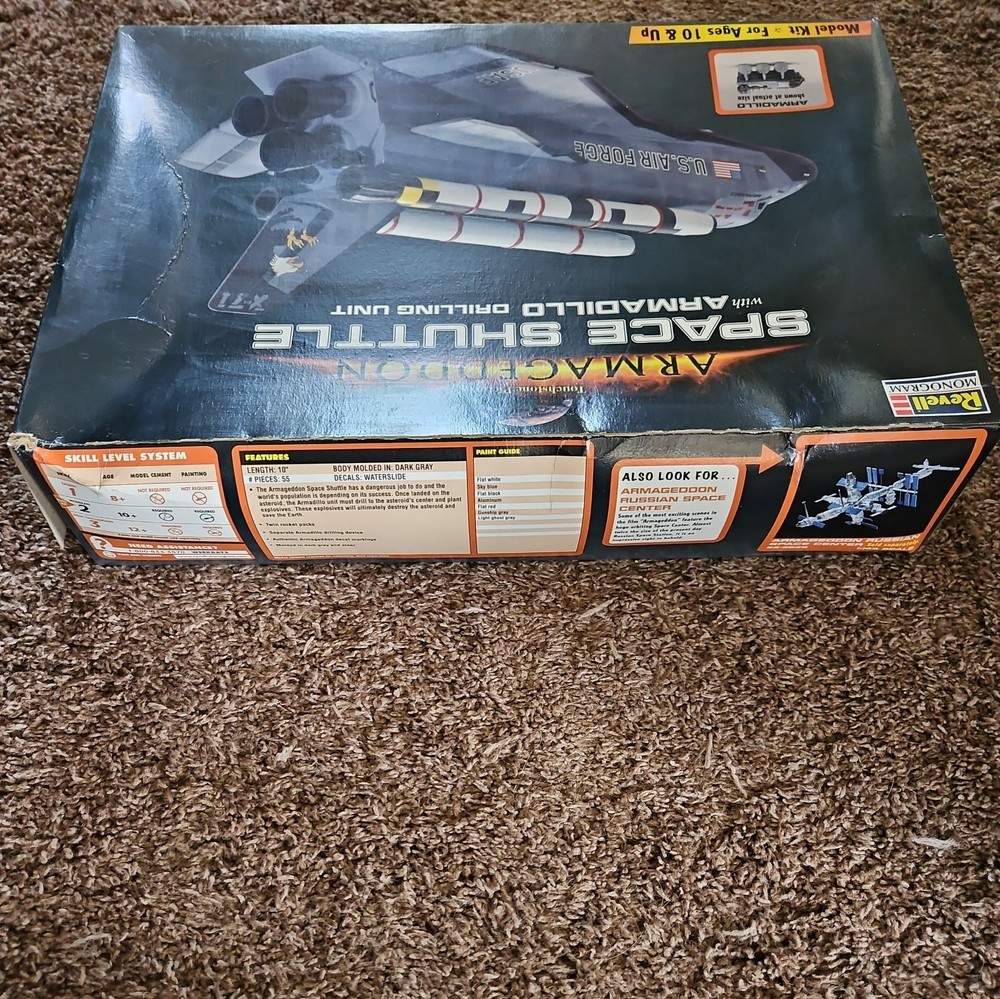 Revell Armageddon Space shuttle model kit Armadillo 1/144 OPENED BOX