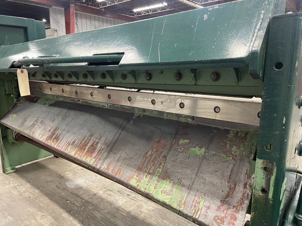 48" Famco Shear, 14 Gauge, Model E12400