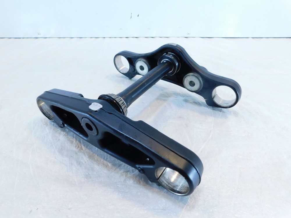 2008 2009 & 2010 Victory Vision Front Fork Upper Lower Triple Tree Mount Bracket