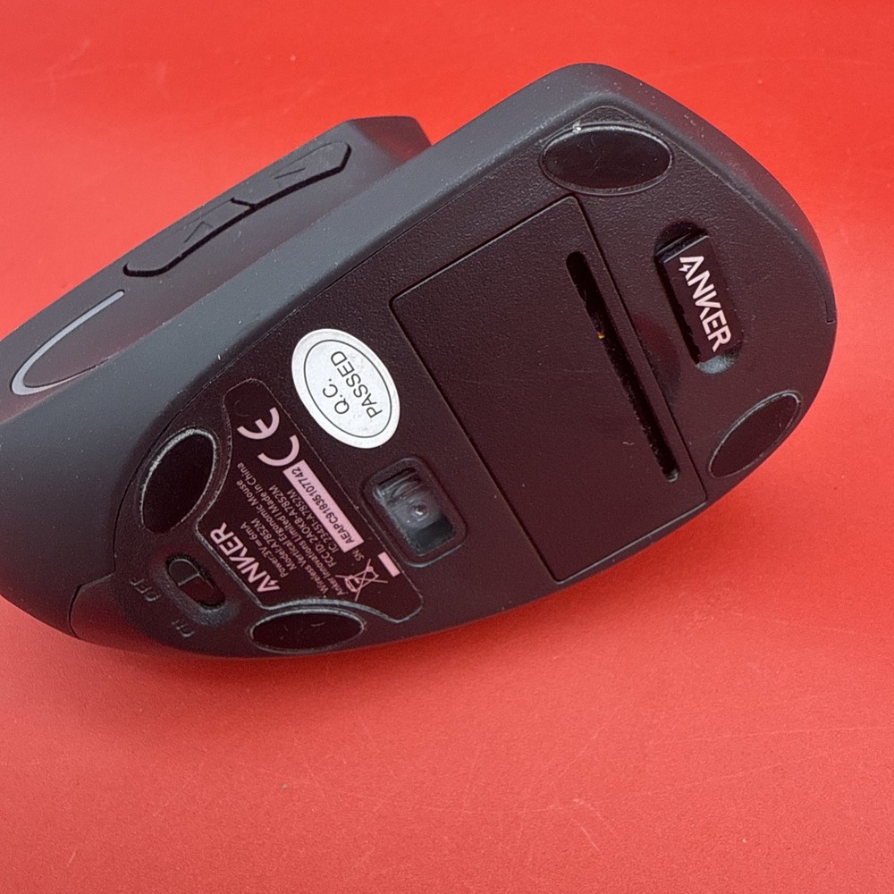 ANKER Wireless Vertical Ergonomic Optical Mouse TM137G W/ USB Receiver